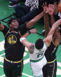 kaiyun正规平台-总决赛中锋PK：卢尼将有更大戏份罗威能否克服伤病